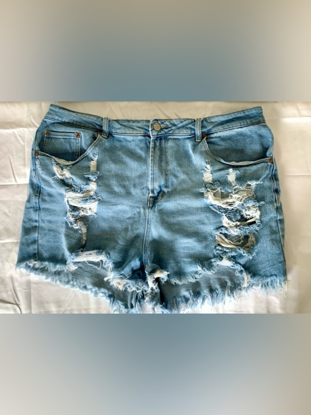 Almost Famous Blue Jean Shorts Womens Size 18 Distressed Ripped Destroyed